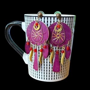 Good Condition, Vintage Dangle Earrings Mod Layered Anadoized Aluminum Colorful